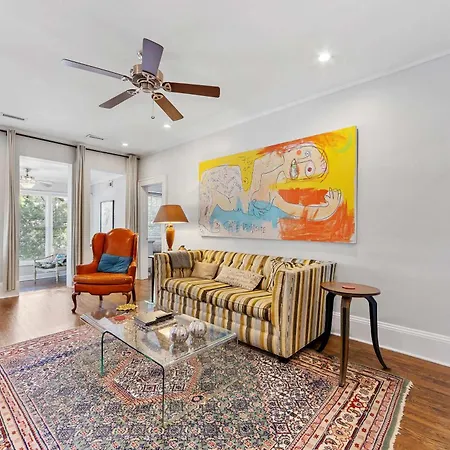 Villa Contemporary Gem In The Heart Of Myers Park